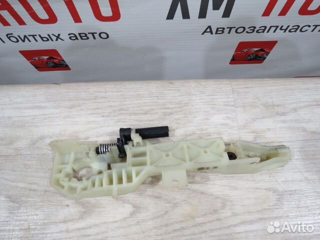 Кронштейн ручки задней левой Hyundai Solaris