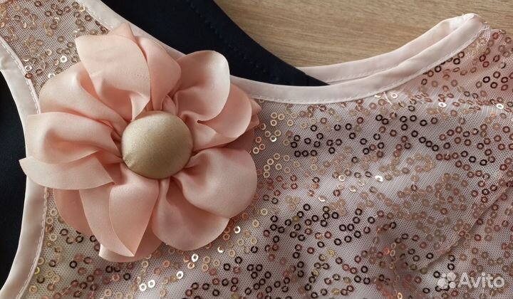 Платье нарядное для девочки