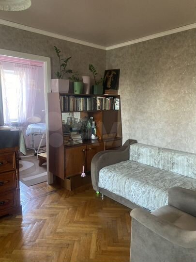 3-к. квартира, 60 м², 5/5 эт.