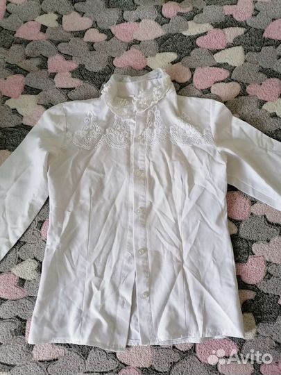 Белые блузки для школы