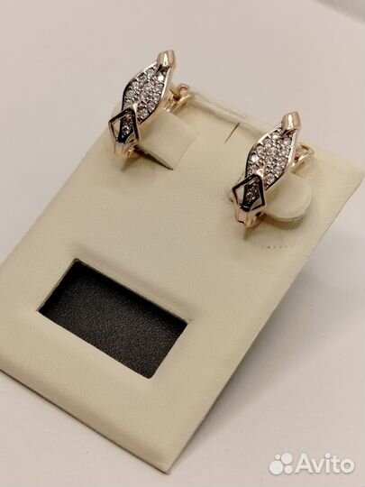 Золотые серьги