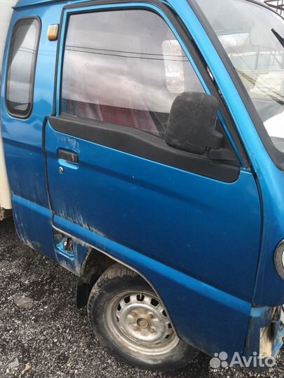 Дверь правая фав, FAW