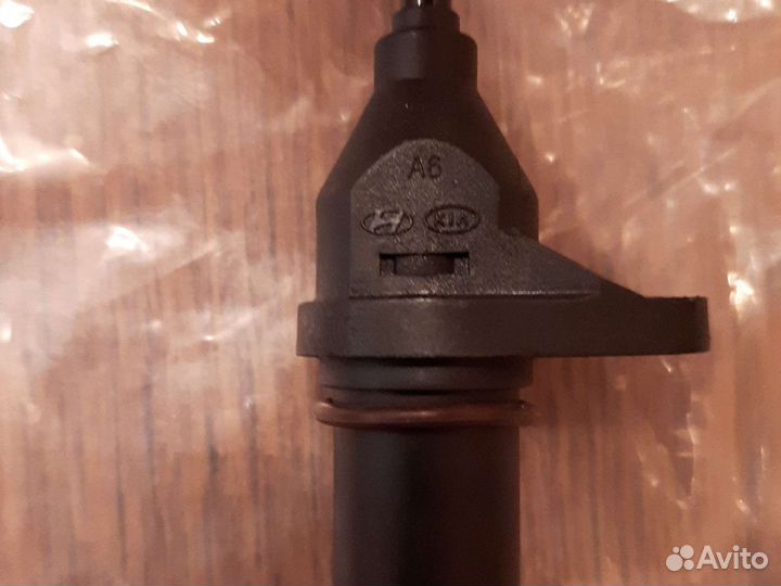 Датчик положения коленвала Kia/Huyndai