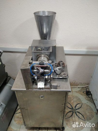 Аппарат для изготовления пельменей и тестомешалка