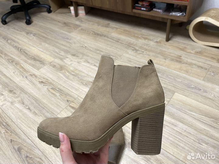 Ботильоны натуральная замша 39