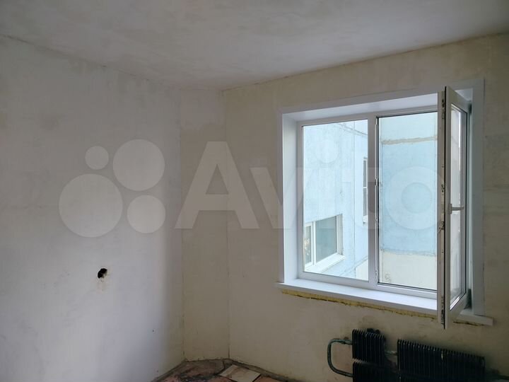 4-к. квартира, 97,4 м², 3/10 эт.