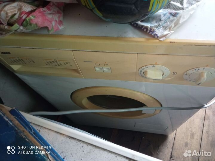 Стиральная машина на запчасти zanussi