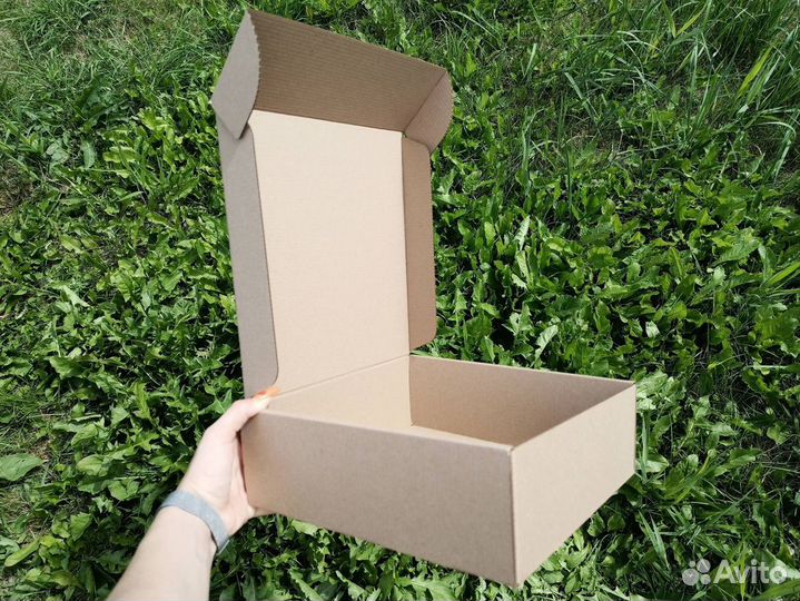 Картонные коробки для ручных работ