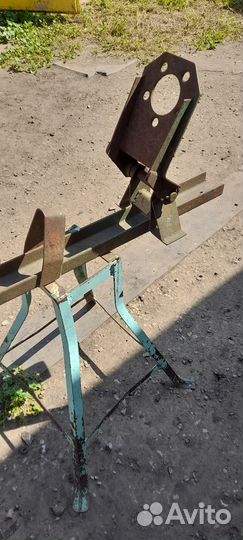 Опрокидыватель для автомобиля москвич