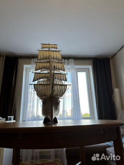 Модель корабля