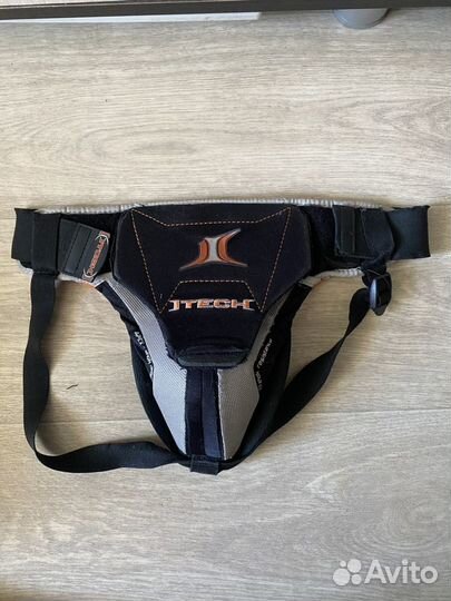 Вратарский ошейник и ракушка