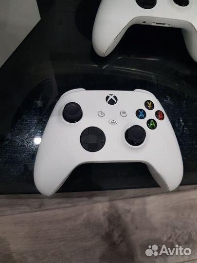Xbox series s 2 геймпада 460игр по подписке