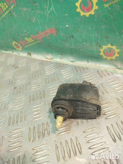 Корректор фар Volkswagen Golf 3 хечбэк 1.8 1995