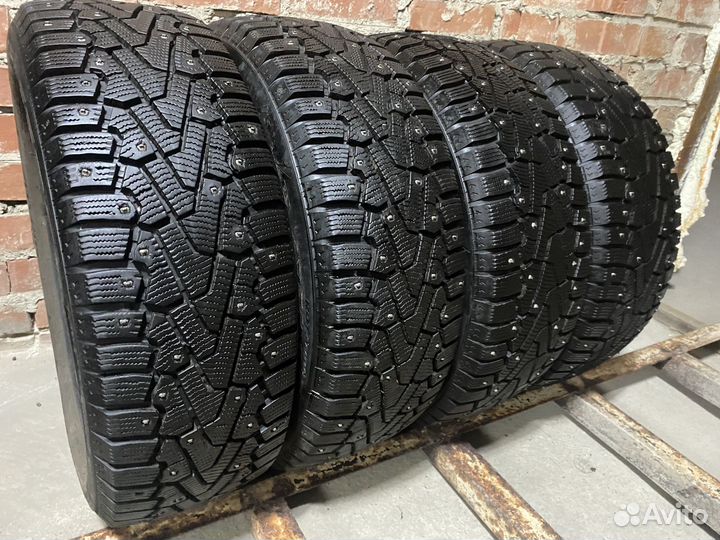 Pirelli Ice Zero 205/55 R16