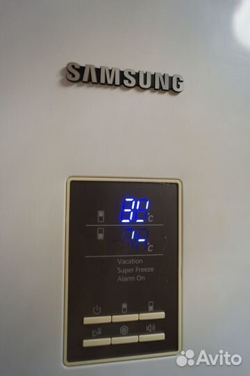 Холодильник Samsung RL34EG