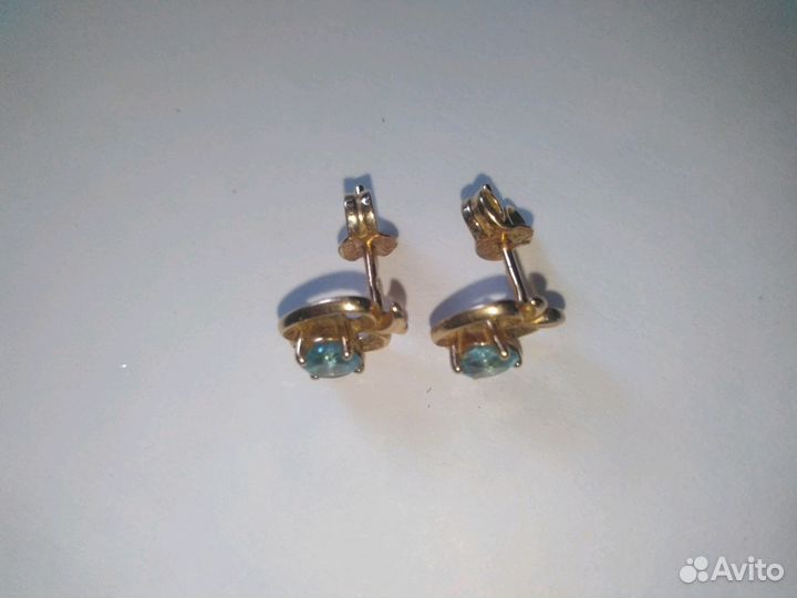 Золотые серьги