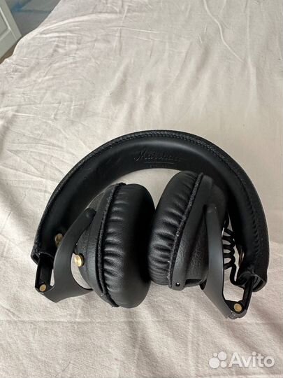 Беспроводные наушники