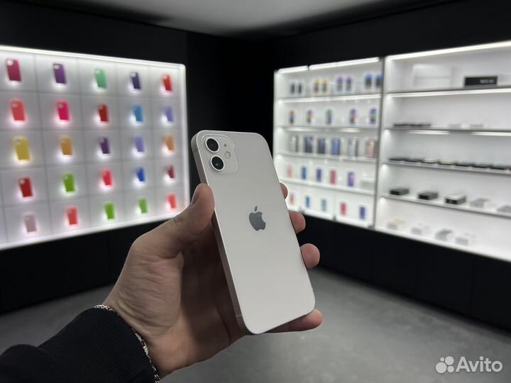 iPhone 12 128GB, White