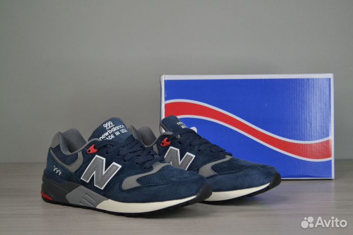 New Balance 999