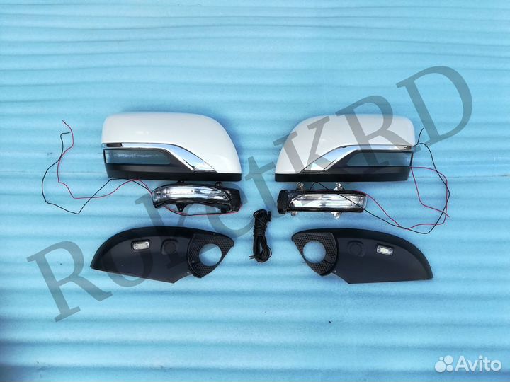 Корпуса зеркал Toyota Land Cruiser 200 2016+