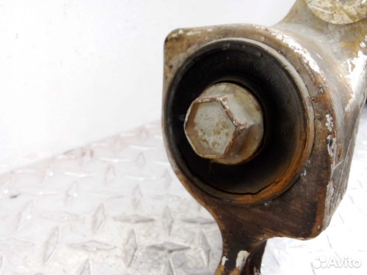 Рычаг передний правый нижний Mercedes R-klasse W25