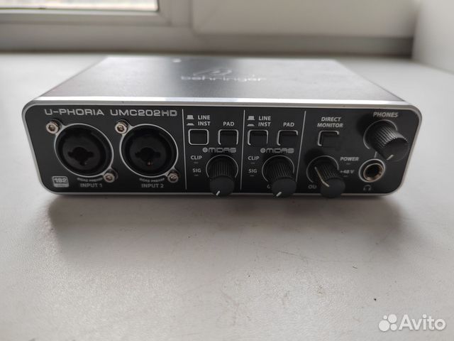 Внешняя звуковая карта Behringer U-Phoria UMC202HD купить в Санкт ...