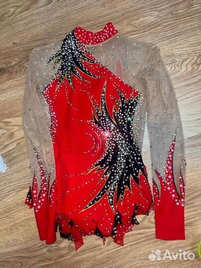 Купальник для художественной гимнастики