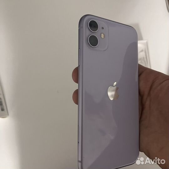 iPhone 11, 64 ГБ