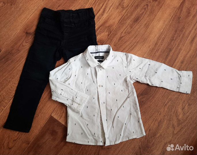 Рубашка и джинсы