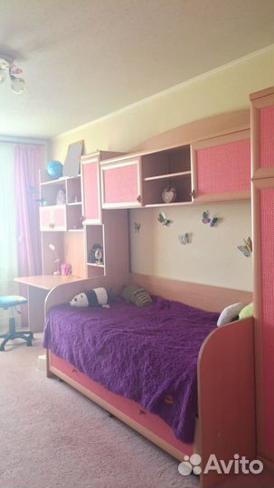 Спальный гарнитур для девочки