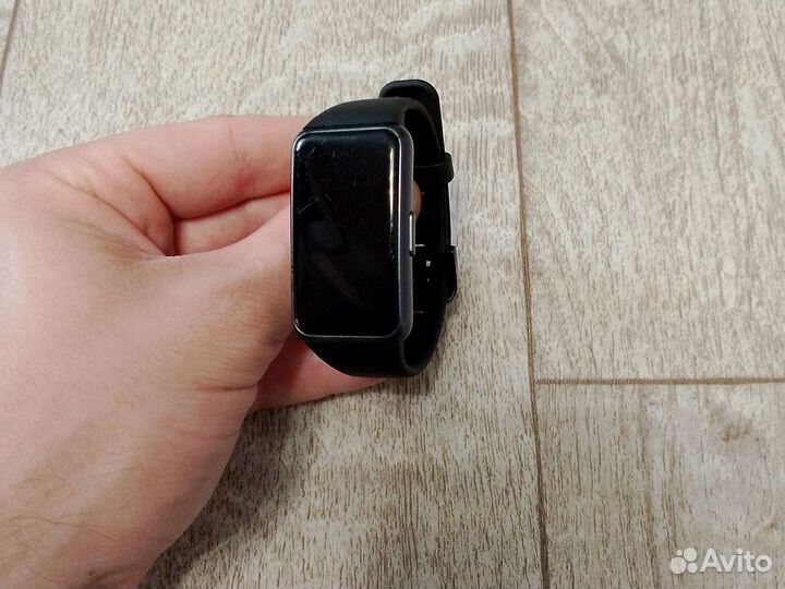 Смарт часы huawei band 6