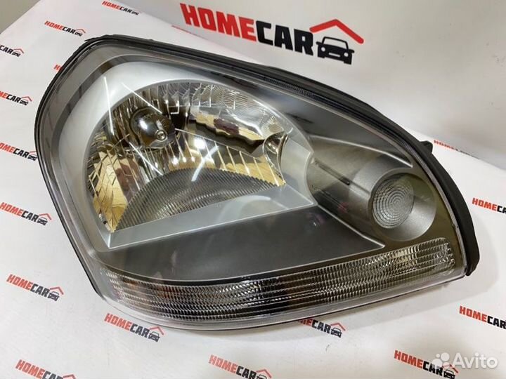 Фара передняя правая Hyundai Tucson JM