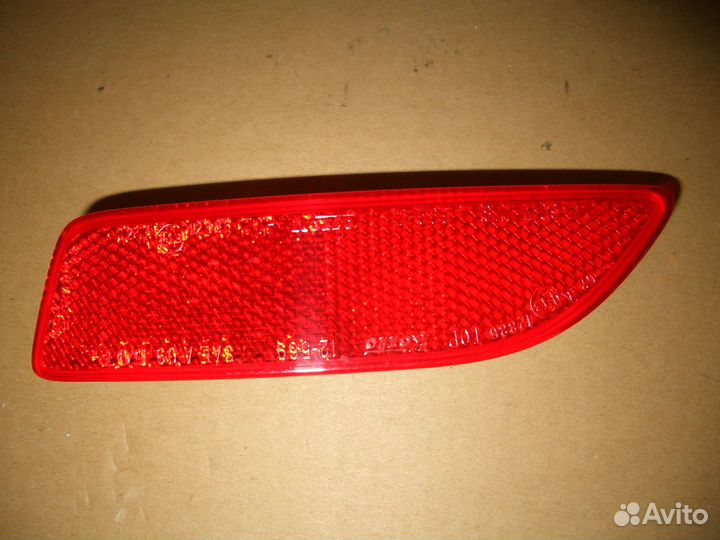 Отражатель заднего бампера Тойота Королла с10-13г