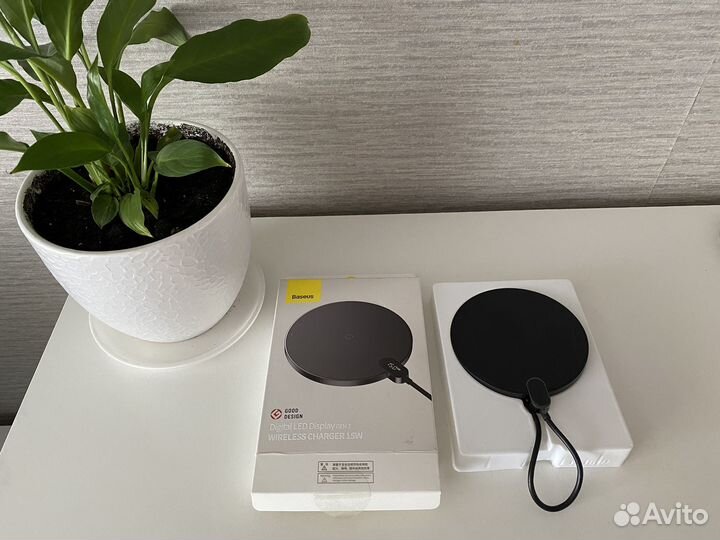 Беспроводное зарядное устройство Baseus
