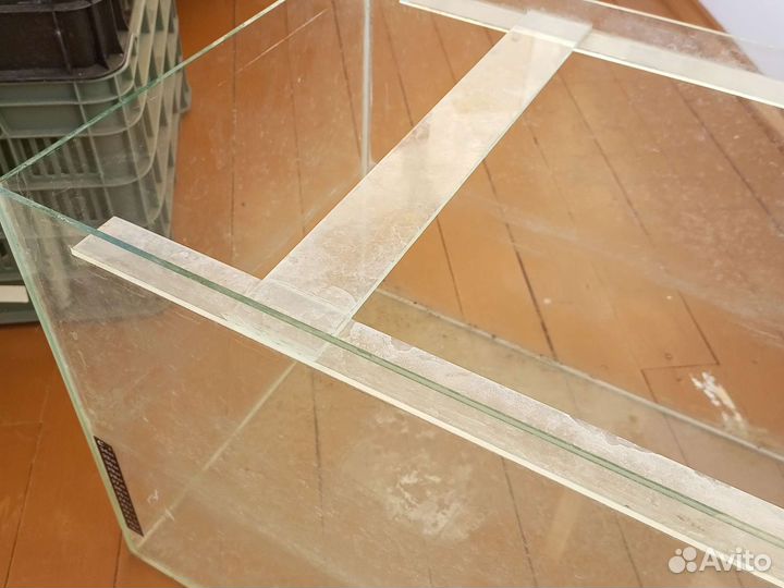 Террариум для сухопутной/водной живности