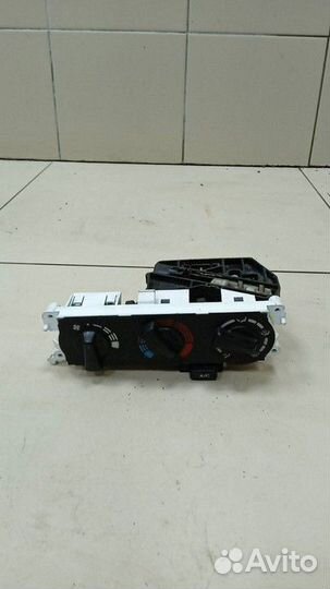Блок управления климатом Nissan Primera