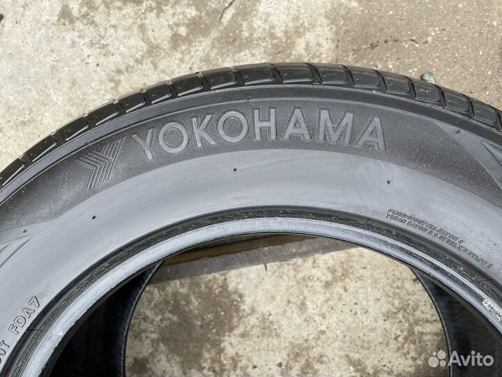 Yokohama Advan ST V802 275/55 R17 100W