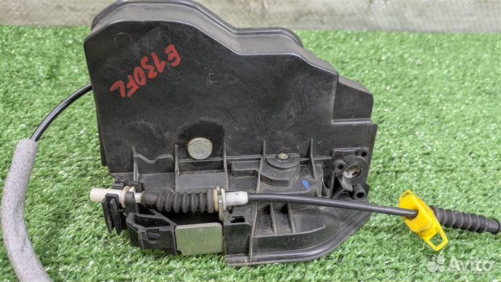 Замок двери передней левой BMW X3 (E83) 2006