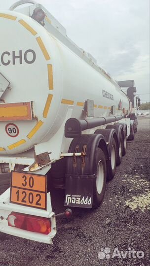 Полуприцеп бензовоз ГрАЗ 91315-0000010, 2020