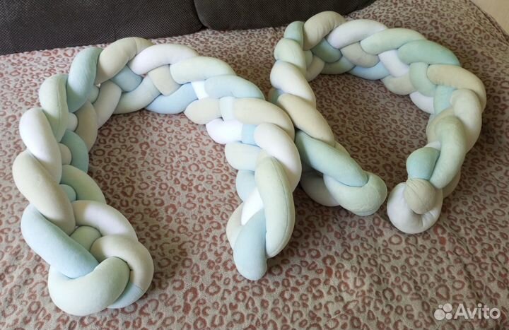 Бортик коса в кроватку