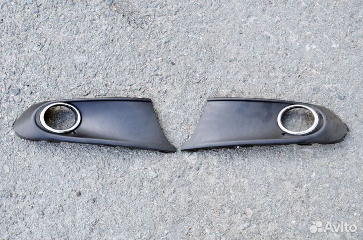 Новая оправа противотуманки Фольсваген Поло