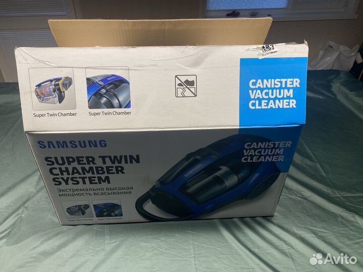 Пылесос Samsung SC8836