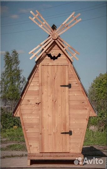 Дачный туалет с лебедем CUQ
