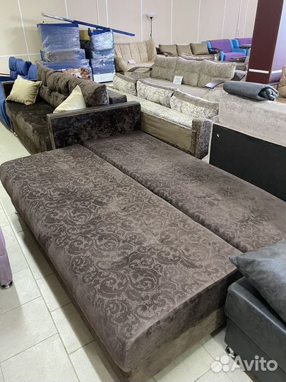 Диван Алмаз 4