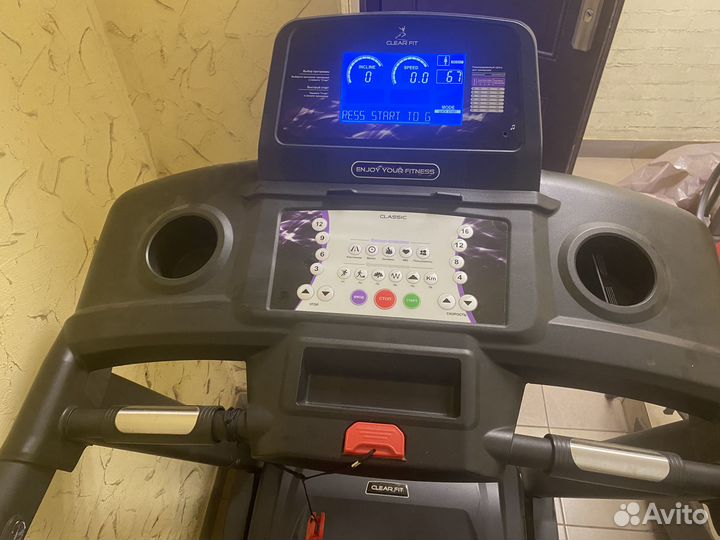 Продается беговая дорожка Clear Fit Classic XT.22