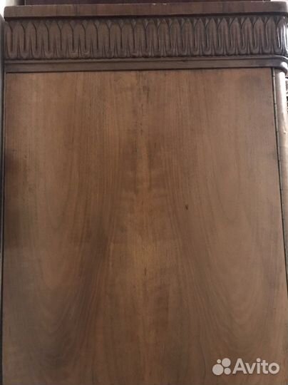 Шкаф старинный завода имени Сталина