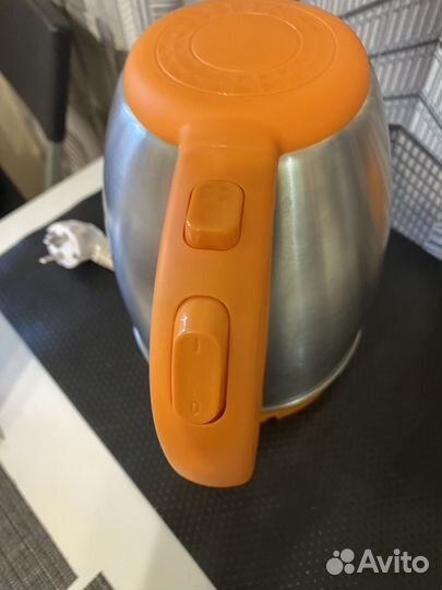 Чайник электрический новый