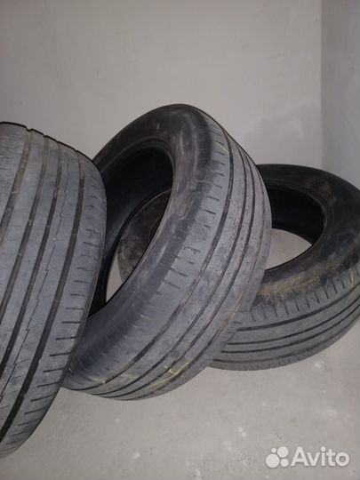 Yokohama BluEarth AE50 235/55 R18