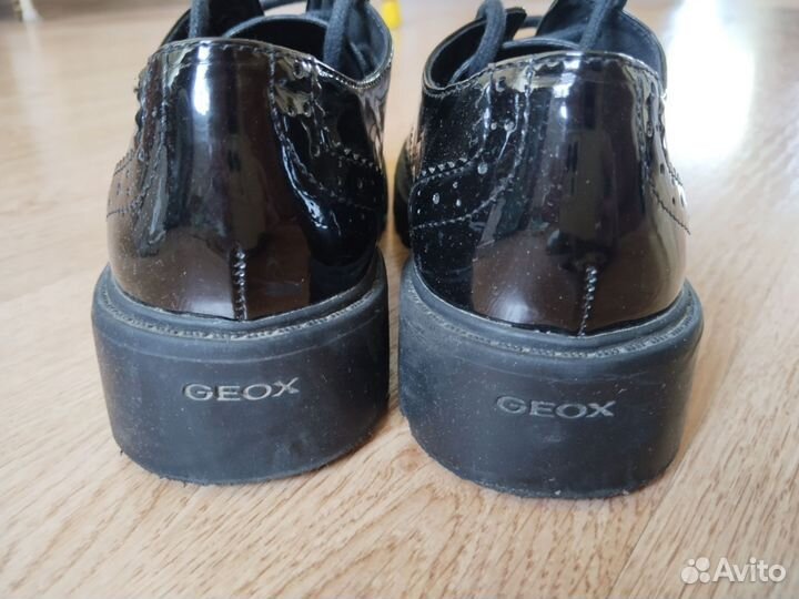 Ботинки для девочки Geox