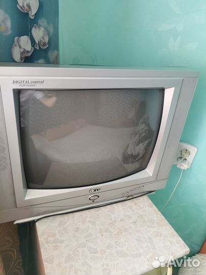 Телевизор lg
